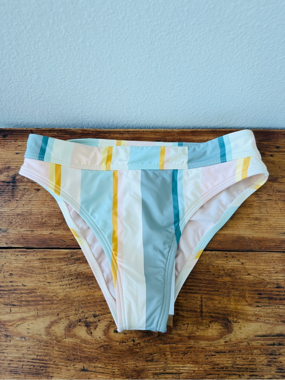 NWT Billabong x Salty Blonde Feelin Salty One Shoulder Two Piece Swimsuit - Picture 7 of 9